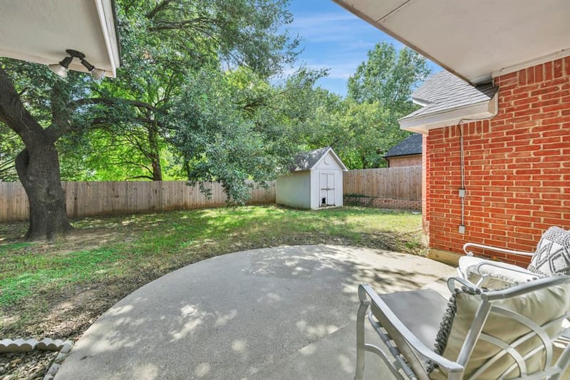 2214 New Mill Lane, Arlington TX 76012 - Photo 34