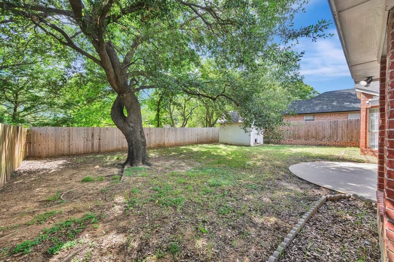 2214 New Mill Lane, Arlington TX 76012 - Photo 37