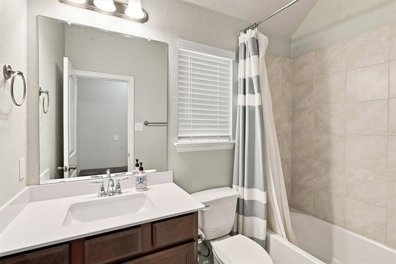 405 Bird Creek Drive, Little Elm TX 75068 - Photo 17