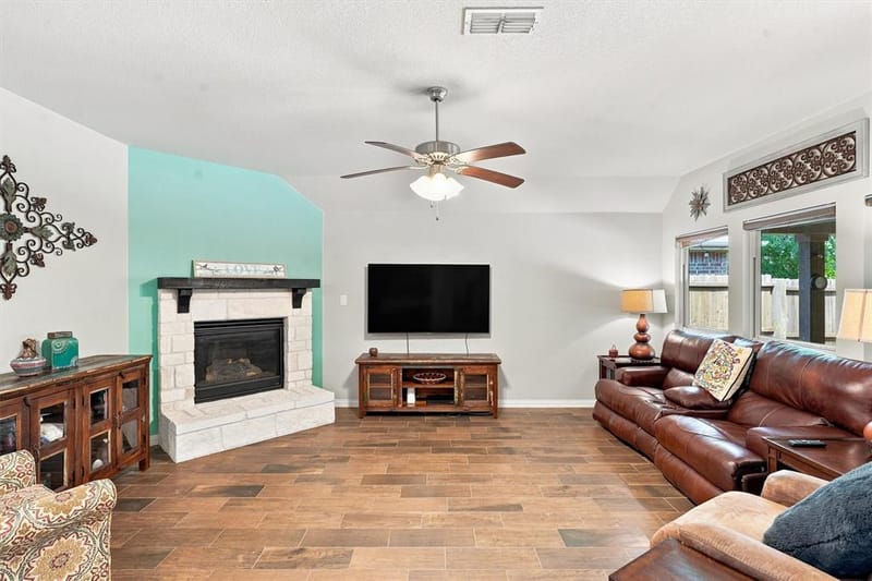 405 Bird Creek Drive, Little Elm TX 75068 - Photo 11