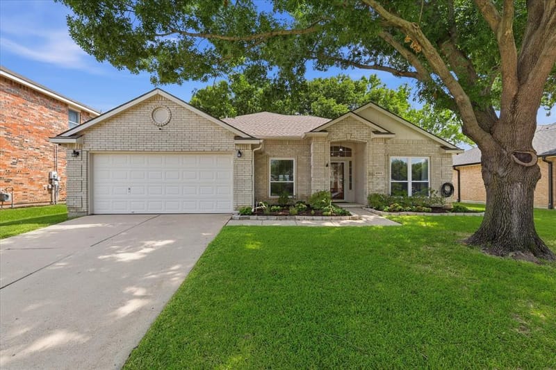 4004 Marigold Drive, Haltom City TX 76137