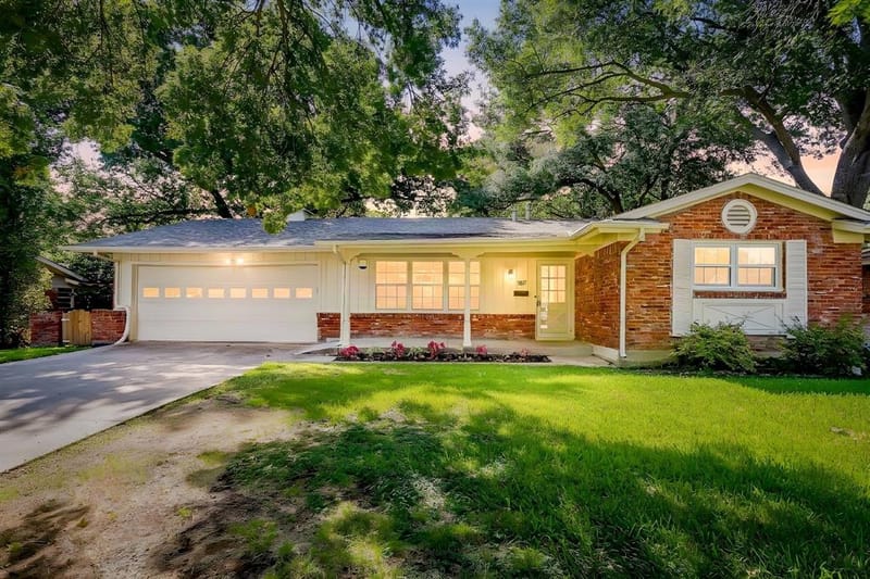 5817 Trail Lake Drive, Fort Worth TX 76133