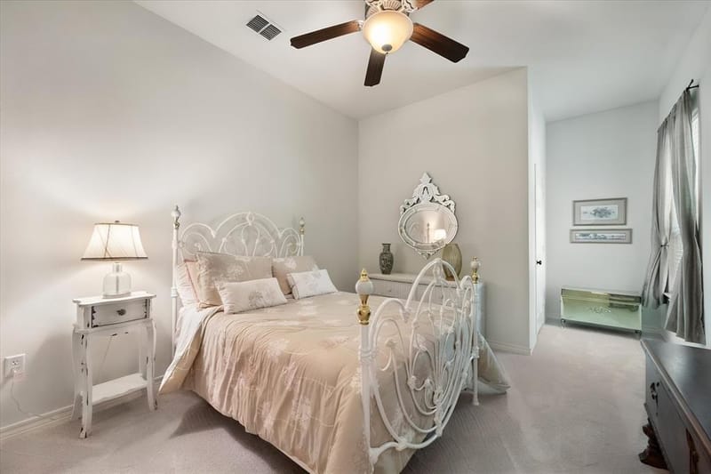 6668 Shady Glen Circle, Benbrook TX 76132 - Photo 15