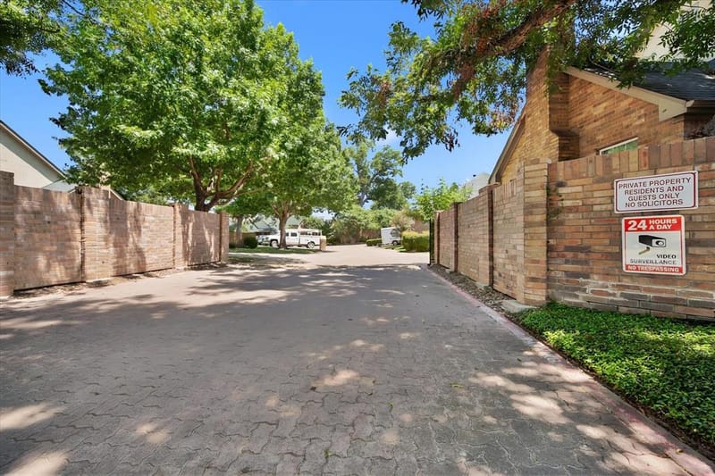 6668 Shady Glen Circle, Benbrook TX 76132 - Photo 25