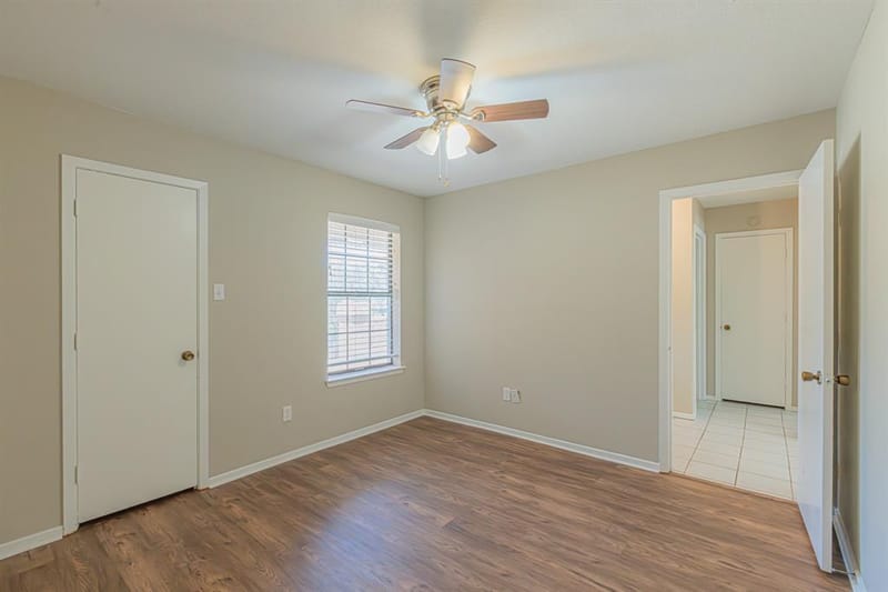 1015 Meadowlark Lane, Granbury TX 76048 - Photo 17