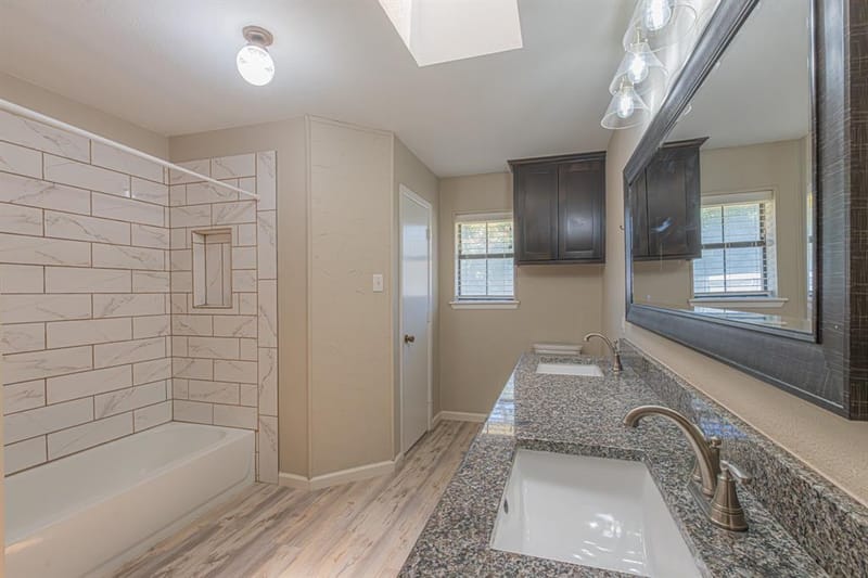 1015 Meadowlark Lane, Granbury TX 76048 - Photo 28