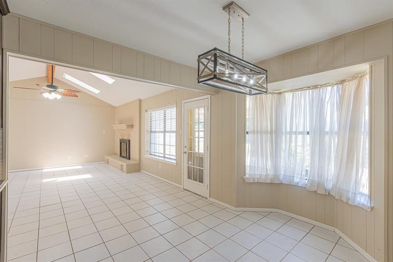 1015 Meadowlark Lane, Granbury TX 76048 - Photo 15
