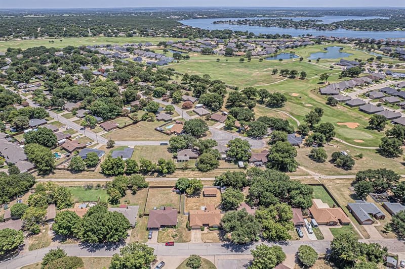 1015 Meadowlark Lane, Granbury TX 76048 - Photo 40