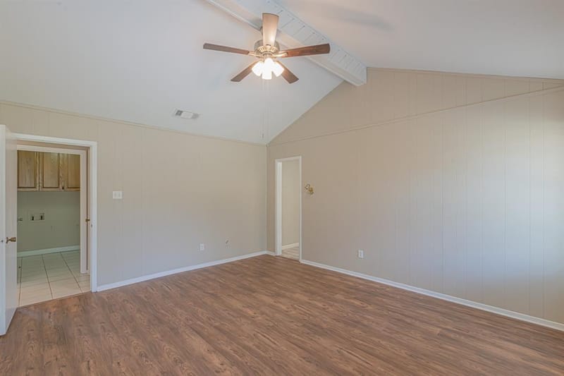 1015 Meadowlark Lane, Granbury TX 76048 - Photo 25