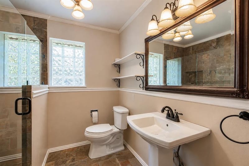 1015 Meadowlark Lane, Granbury TX 76048 - Photo 21