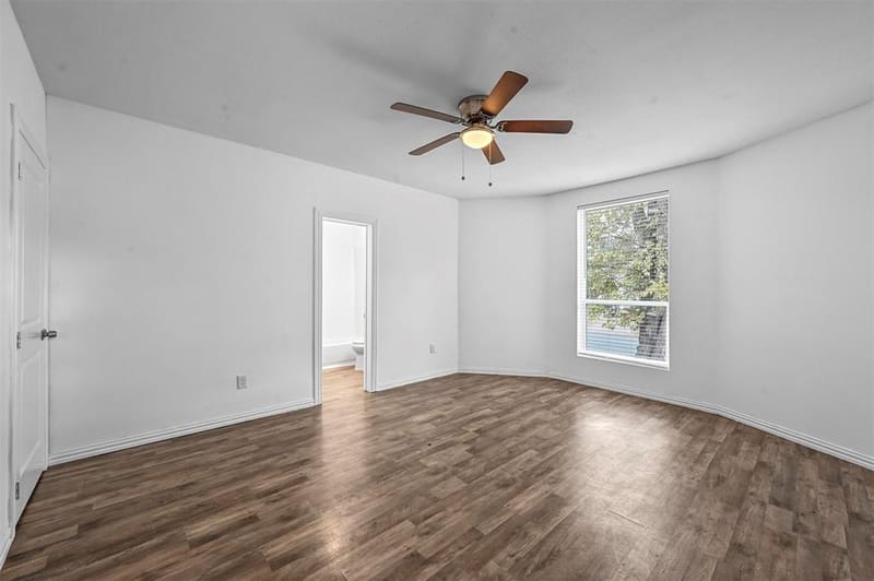 708 W Day Street, Denison TX 75020 - Photo 10