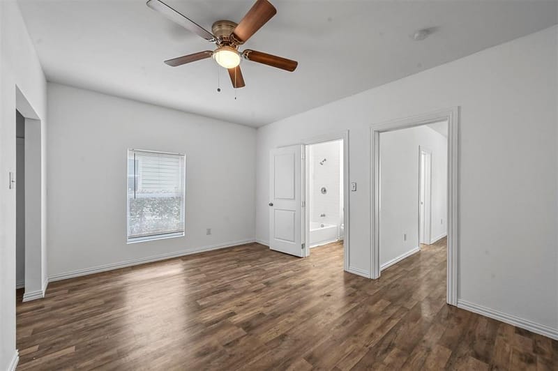 708 W Day Street, Denison TX 75020 - Photo 11