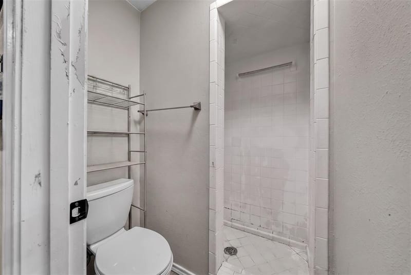 3813 Lynbrook Lane, Arlington TX 76015 - Photo 16