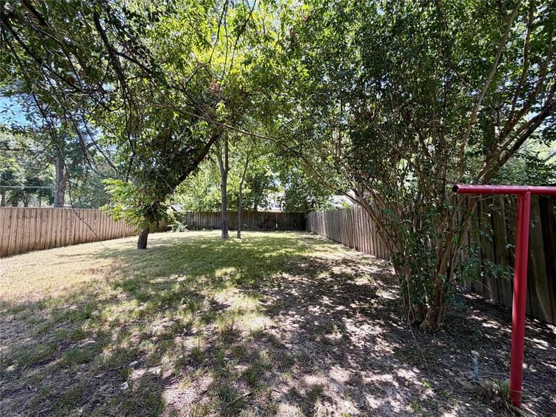105 W Damon Street, Terrell TX 75160 - Photo 6