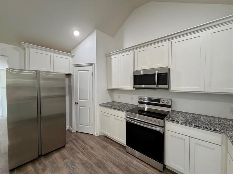 105 W Damon Street, Terrell TX 75160 - Photo 13