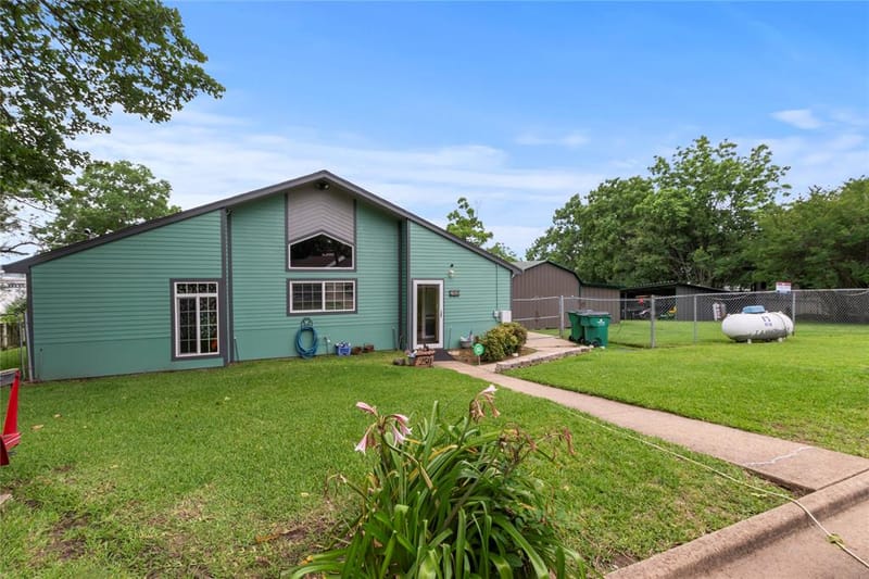250 Whispering Oaks Trail, Payne Springs TX 75156 - Photo 4