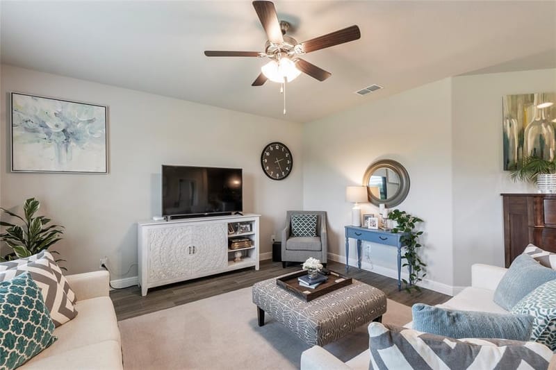 513 Hogan Drive, Denton TX 76210 - Photo 17