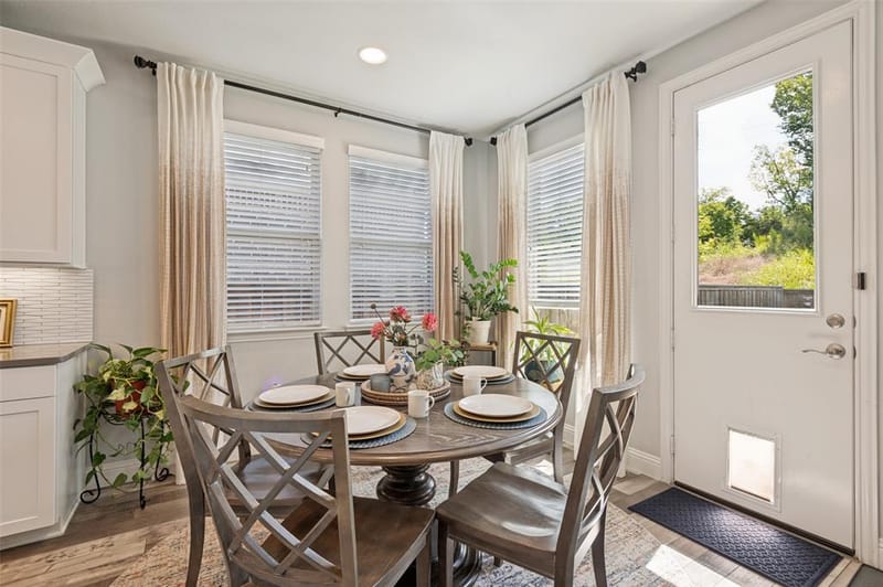 3584 Hathaway Court, Irving TX 75062 - Photo 5