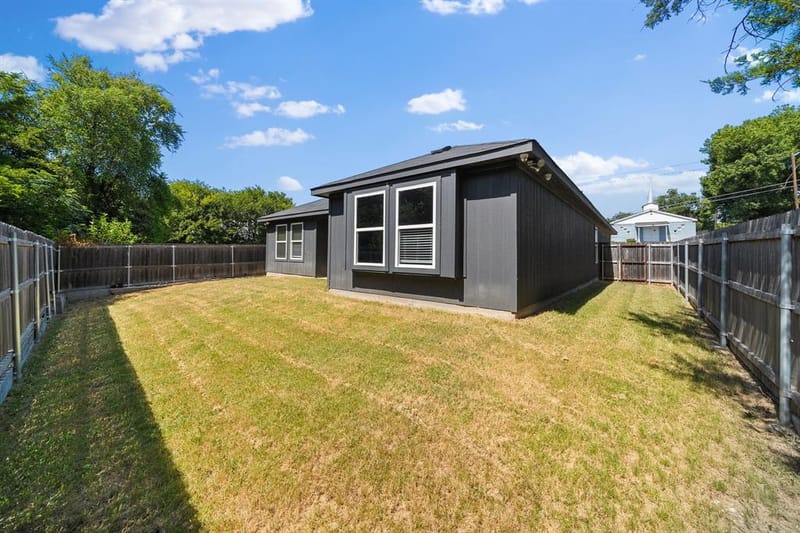5735 Bon Air Drive, Dallas TX 75241 - Photo 26