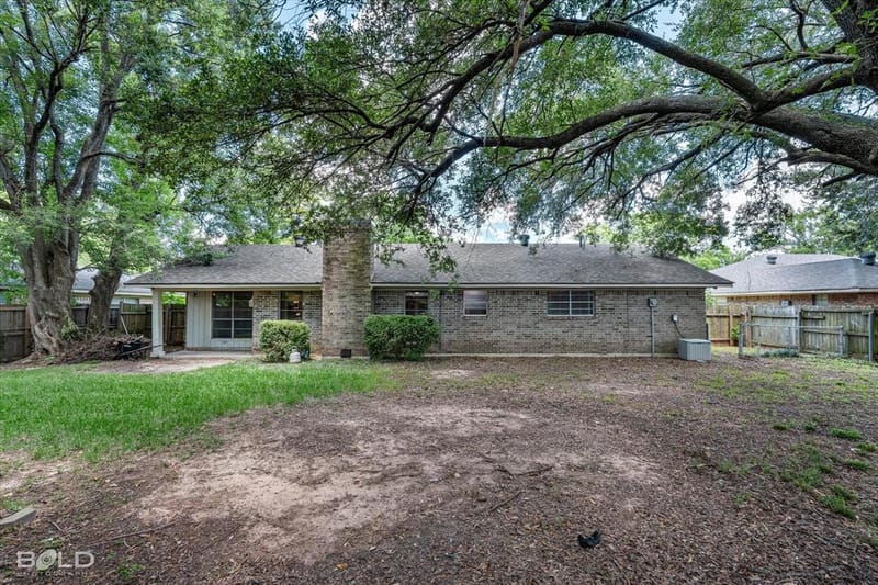 105 Lancashire Drive, Bossier City LA 71111 - Photo 27