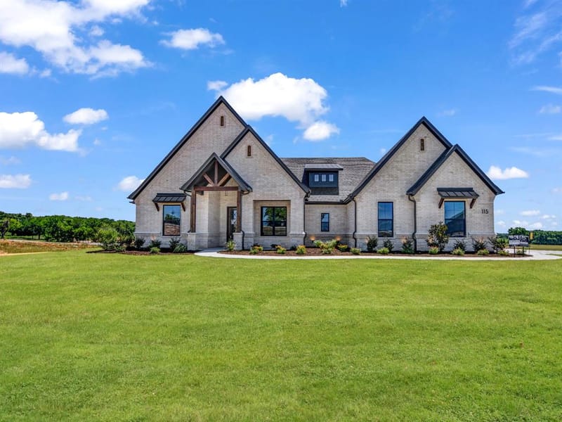 115 Guynell Ridge, Decatur TX 76234