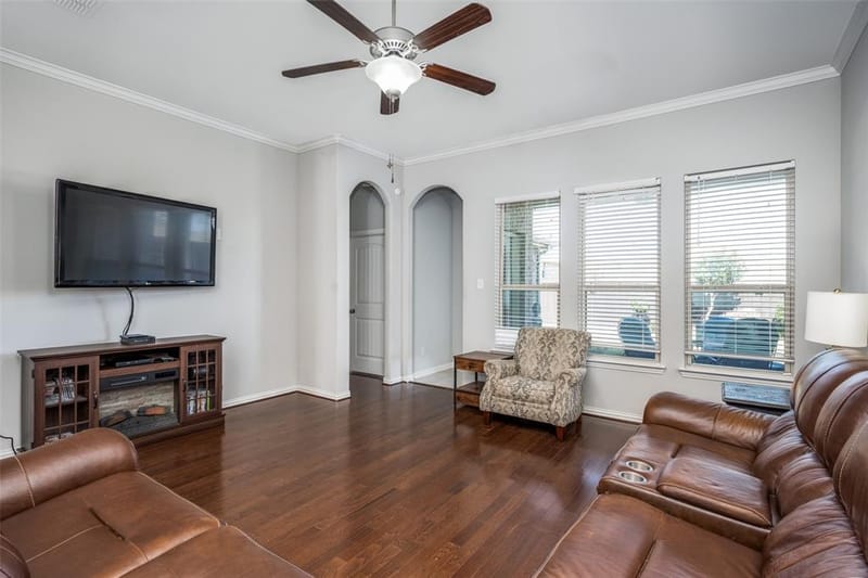 1913 Pavilion Lane, Denton TX 76210 - Photo 6