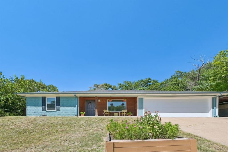 1025 Wedgewood Drive, Woodway TX 76712