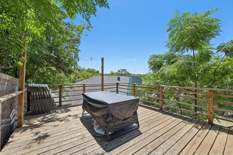 1025 Wedgewood Drive, Woodway TX 76712 - Photo 20
