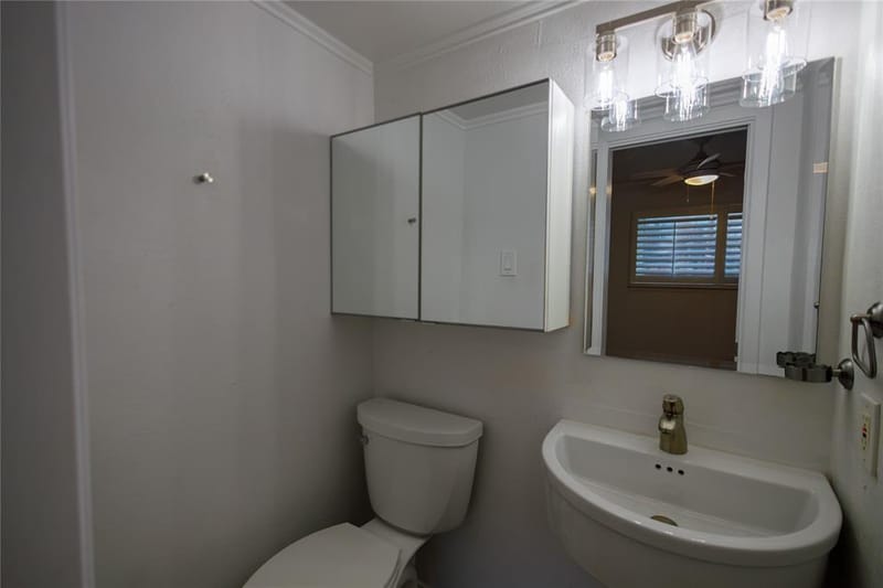 4206 Newton Avenue # 112, Dallas TX 75219 - Photo 15