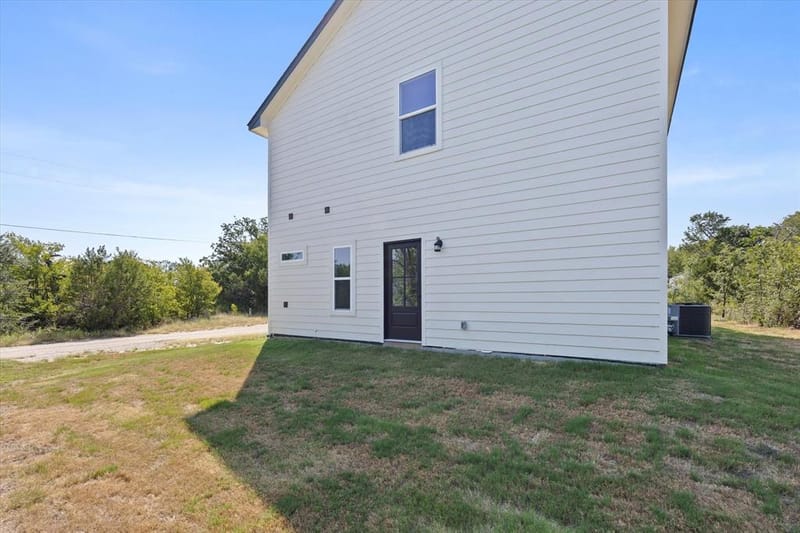 5660 Lone Star Circle, Granbury TX 76048 - Photo 33