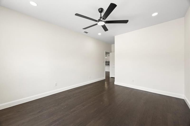 5660 Lone Star Circle, Granbury TX 76048 - Photo 14