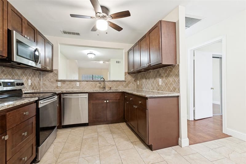 13719 Flagstone Lane, Dallas TX 75240 - Photo 10