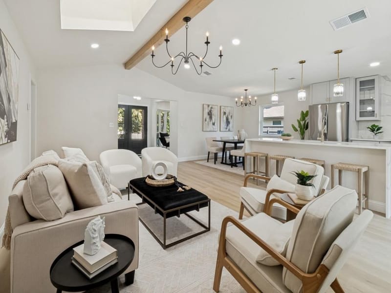 9008 Flicker Lane, Dallas TX 75238