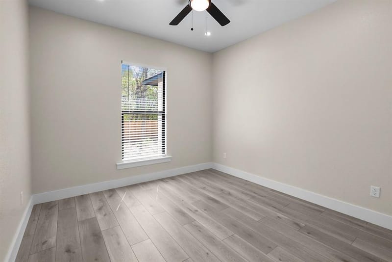 307 E 13th, Corsicana TX 75110 - Photo 14