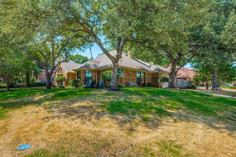 700 Reese Lane, Hurst TX 76054