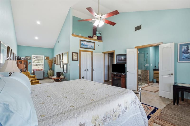 8165 Jackson Road, Krum TX 76249 - Photo 9