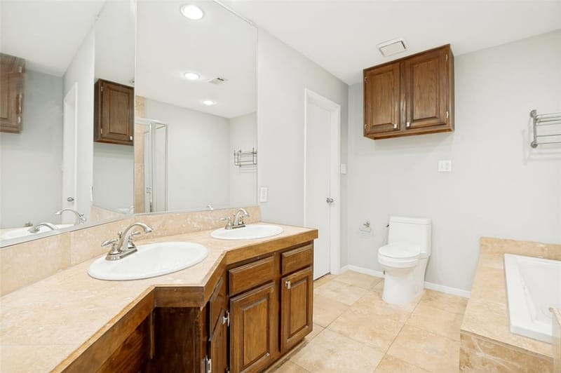 4203 Holland Avenue # 10, Dallas TX 75219 - Photo 11