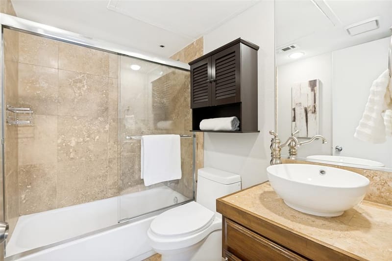 4203 Holland Avenue # 10, Dallas TX 75219 - Photo 8