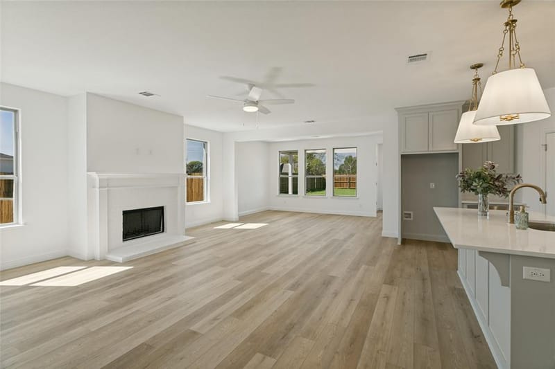 2504 Glasgow Way, Denton TX 76207 - Photo 3