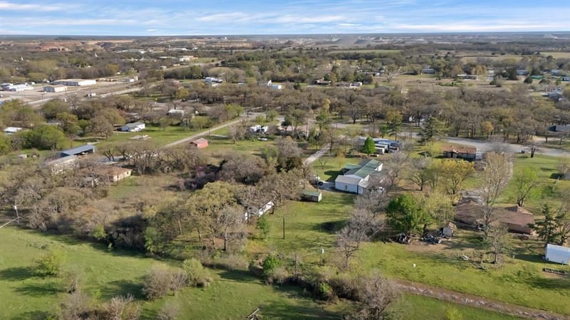 202 Johns Drive, Chico TX 76431 - Photo 10