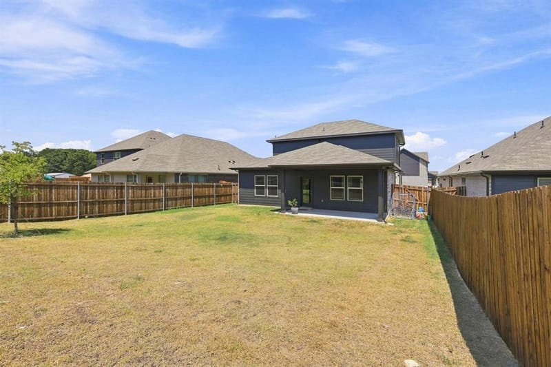 408 Castle Road, Sherman TX 75092 - Photo 40