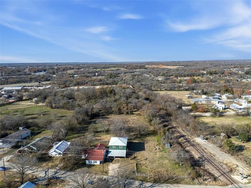 604 S Spears Street, Alvarado TX 76009 - Photo 4