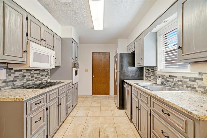 3475 Vagas Drive, Paris TX 75462 - Photo 11