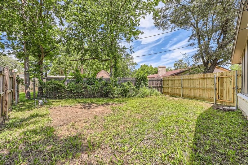 2309 Woodlawn Drive, Ennis TX 75119 - Photo 21