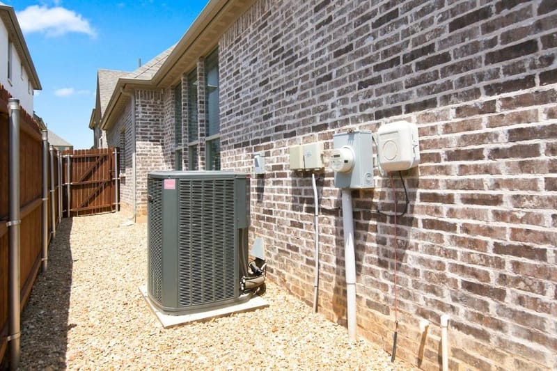 2620 Trinity Trail Way, Fort Worth TX 76118 - Photo 33