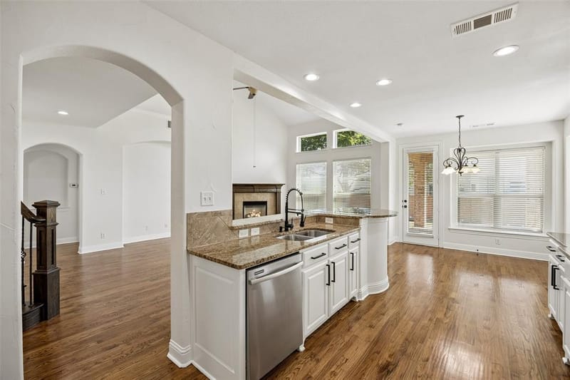 7306 Comal Drive, Irving TX 75039 - Photo 17