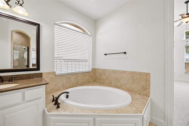 7306 Comal Drive, Irving TX 75039 - Photo 22