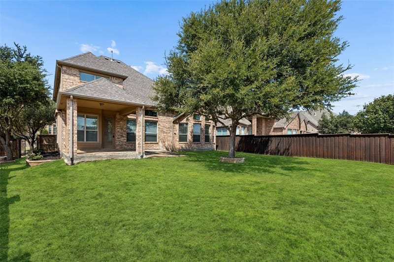 7306 Comal Drive, Irving TX 75039 - Photo 36
