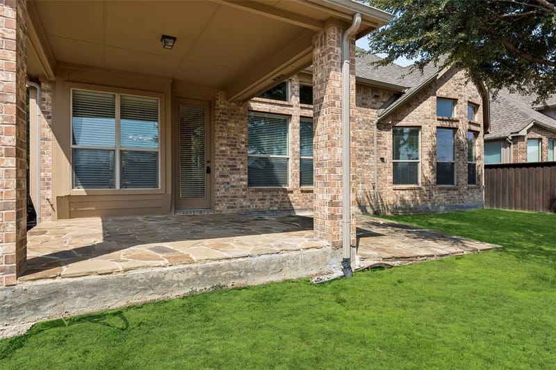 7306 Comal Drive, Irving TX 75039 - Photo 35