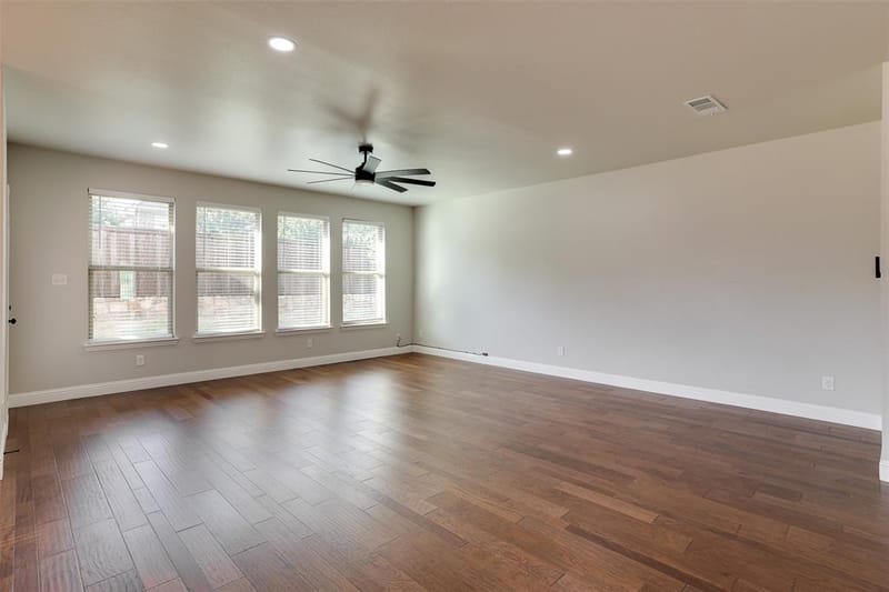 1804 Eastwood Court, Mansfield TX 76063 - Photo 6